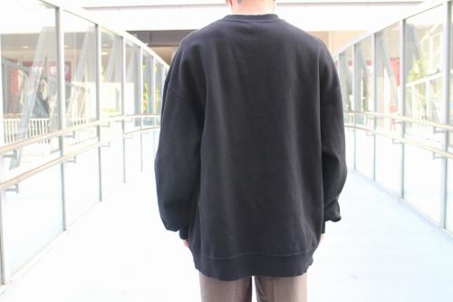 アーダーエラーのエンブロイダリーロゴクルーネックスウェット