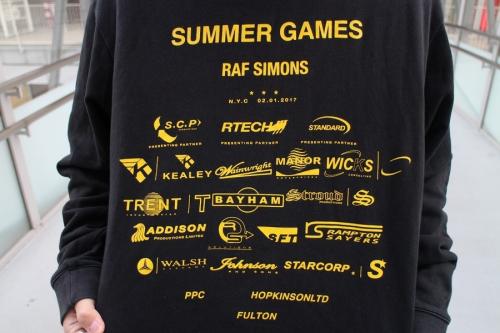 プリントスウェットのブラック