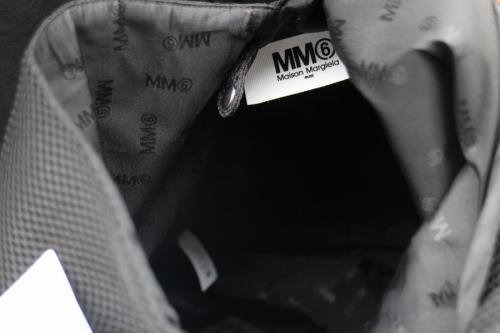 ジャパニーズトライアングルバッグのブラック