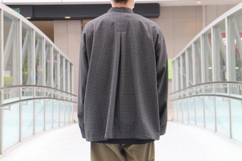 アニティアのミリタリースモック