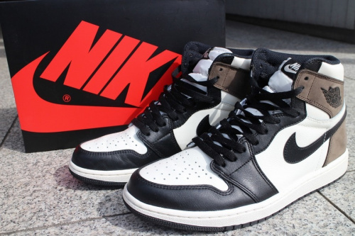 スニーカーのNIKE