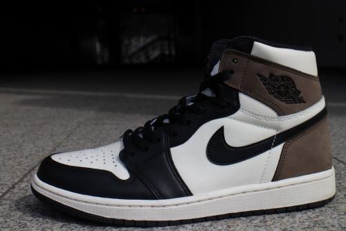 ブラウン×ホワイト