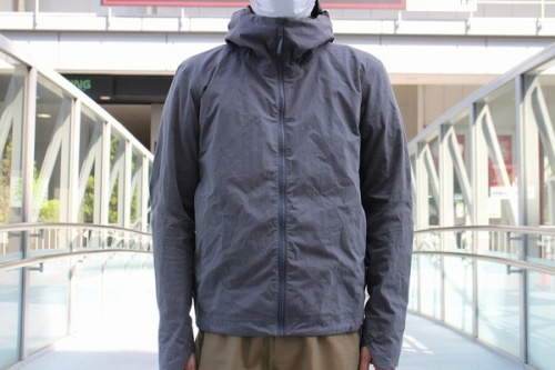 アウトドアブランドのARC'TERYX VEILANCE
