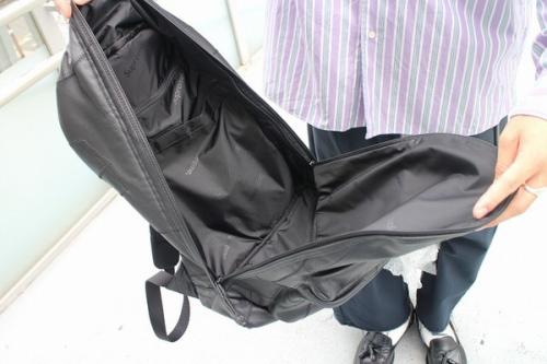 パッチワークレザーバックパックのブラック