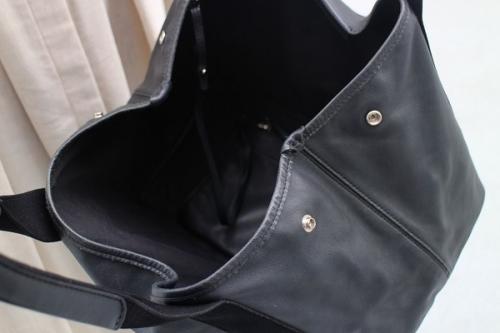 ネイビーカバSのブラック