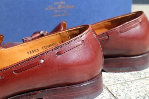 タッセルローファーのブラウン