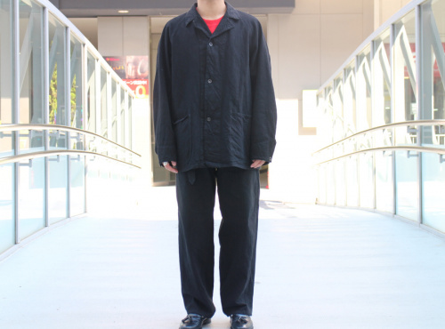 ドメスティックブランドのCOMOLI