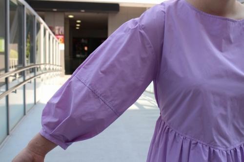 ウエストギャザータックスリーブワンピースのピンク