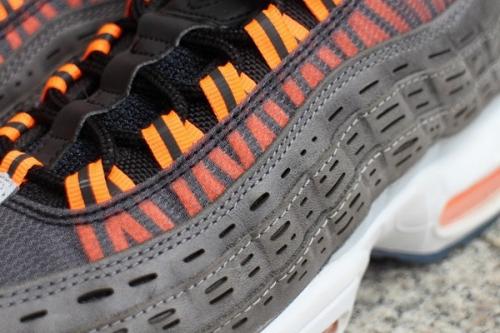ナイキ×キムジョーンズのAIR MAX 95