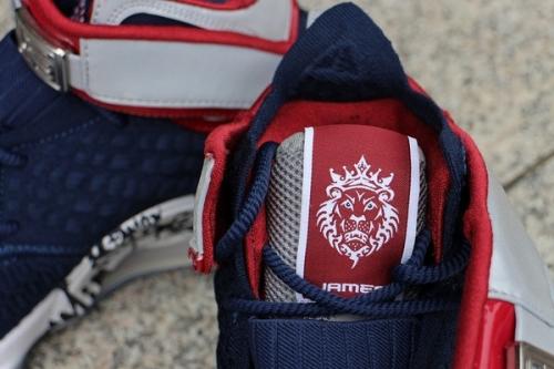 レブロン17FPのLeBron 17 FP