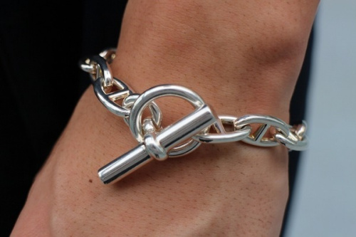 ラグジュアリーブランドのHERMES