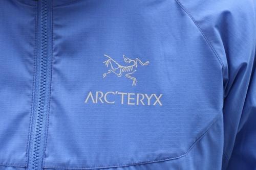 スコーミッシュフーディーのSquamish Hoody