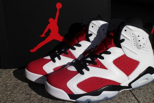 スニーカーのNIKE