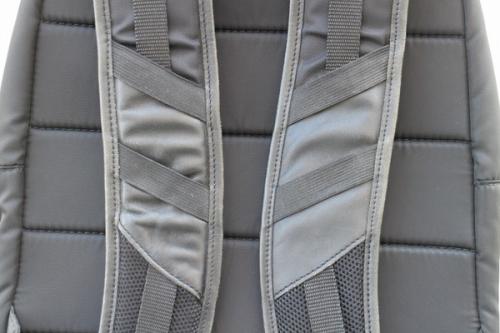 ナイロンデイパックのブラック