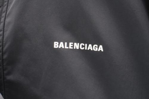 オーバーサイズナイロンジャケットのブラック