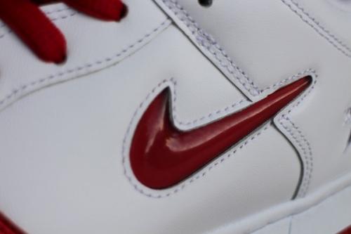 ダンクローのDUNK LOW OG QS