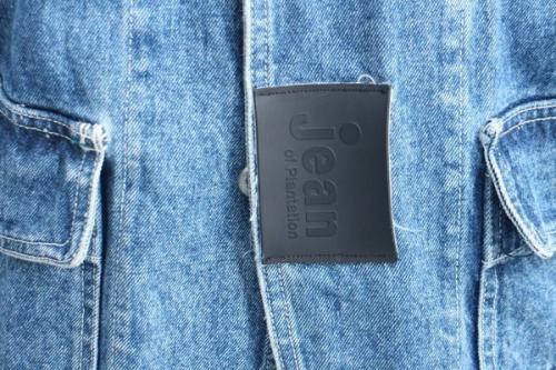 カバーオールのイッセイミヤケ