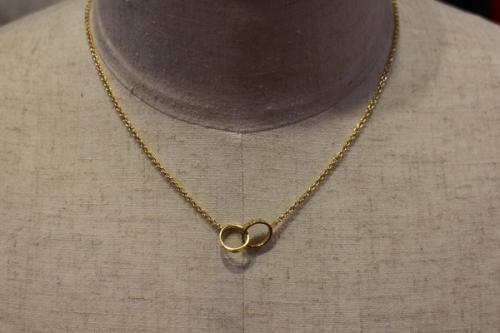 ベビーラブネックレスの18K  750刻印