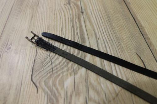 レザーブレスレット