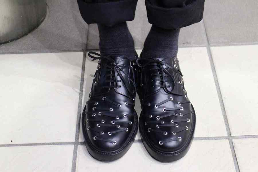 DIOR HOMME○ハトメデザインダービーレザーシューズ[2017.04.05発行