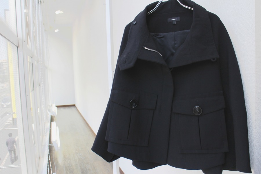 theory スプリングコート極美品 - メルカリ