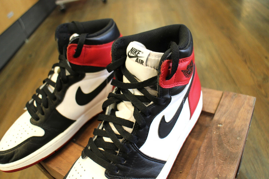 大人気復刻、通称「つま黒」 AIR JORDAN 1 RETRO HIGH OG入荷 大人気復刻、通称「つま黒」 AIR JORDAN 1 RETRO HIGH OG入荷