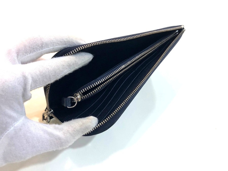 シンプルで高級な財布を。JIL SANDER ラウンドジップウォレット入荷