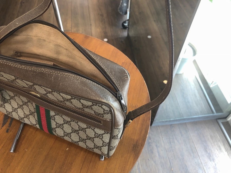現行でも復刻されているシェリーライン!OLD GUCCI ショルダー 現行でも復刻されているシェリーライン!OLD GUCCI ショルダー