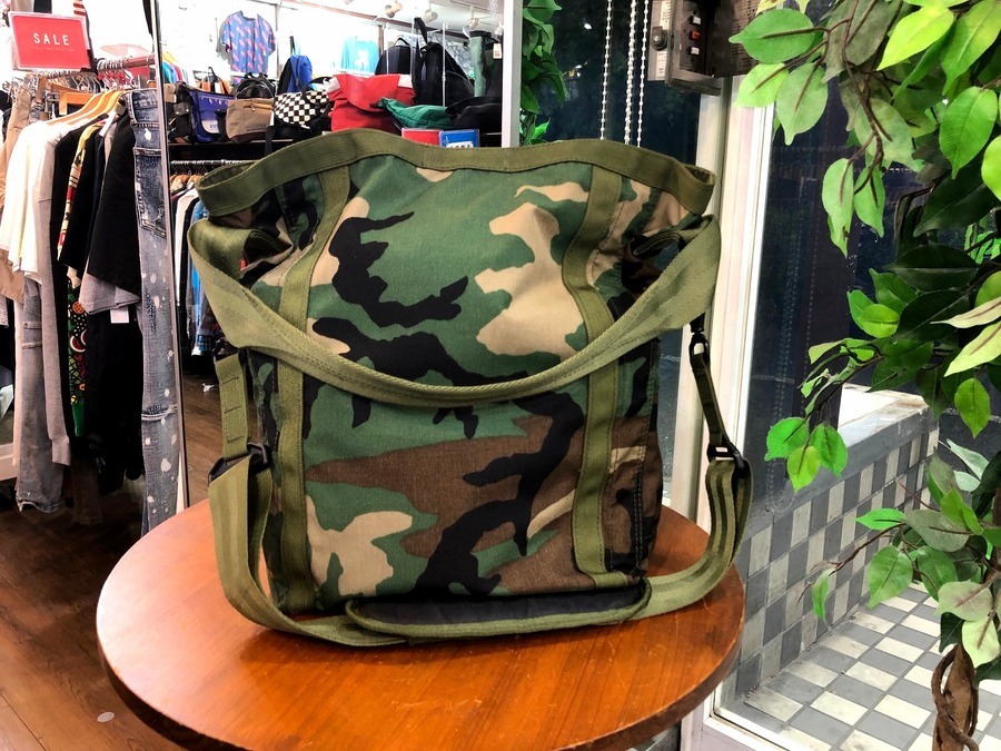 珍しいカモ柄。汎用性高いBRIEFING 2WAYショルダーバッグ入荷致しまし
