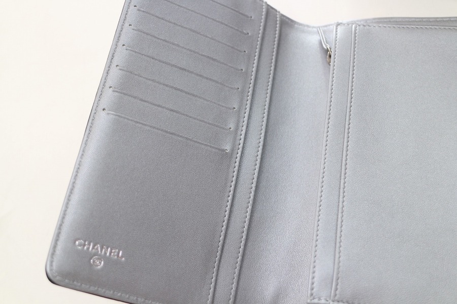 CHANEL/シャネル カメリア 二つ折り財布 入荷のお知らせです
