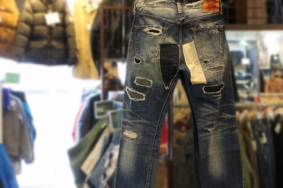 LEVI`S から 501XX ダメージリペア加工のデニムパンツ入荷致しました ...