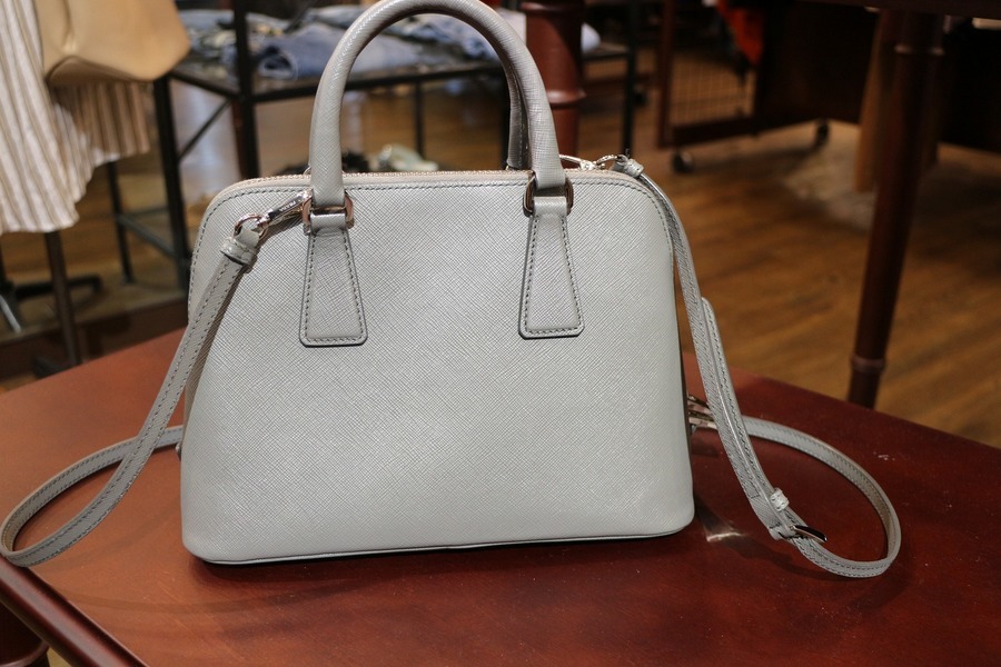 PRADA/プラダ】 ショルダーバッグ オンラインにて発売中[2020.05.21