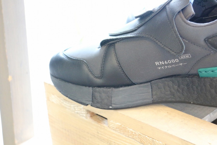 未使用　adidas FUTUREPACER マイクロペーサー　28.5cm adidas FUTUREPACER⁄アディダス ×フューチャーペーサーから