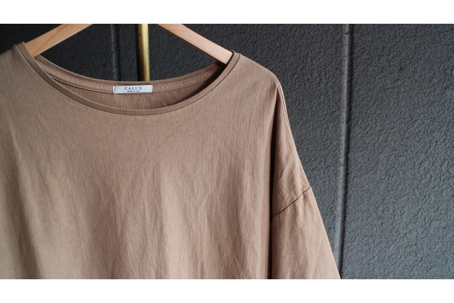 新品未使用 CALUX BIG Tシャツ ベージュ CALUX（キャラクス）Tシャツ・カットソー ベージュ サイズ:F