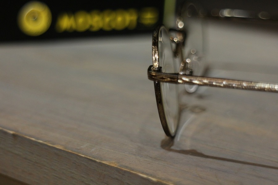 MOSCOT/モスコット】からDOV Tortoise/Antique Gold が入荷致しました