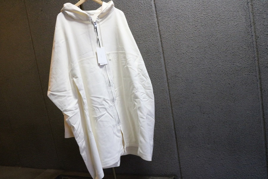 N.HOOLYWOOD/エヌハリウッド】からデザインフーデッドコートが入荷しま