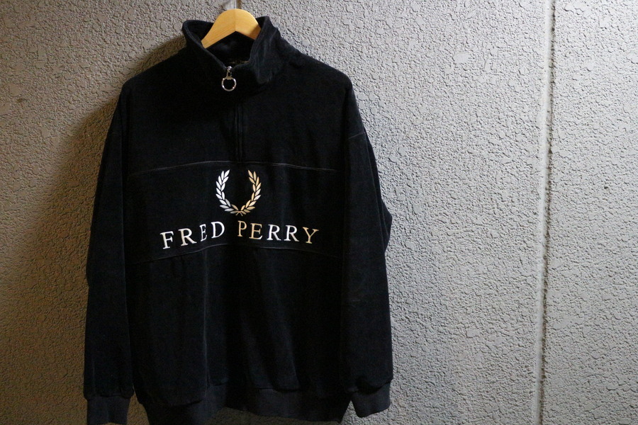 HOT品質保証 FRED PERRY - FRED PERRY ハーフジップスウェットの通販