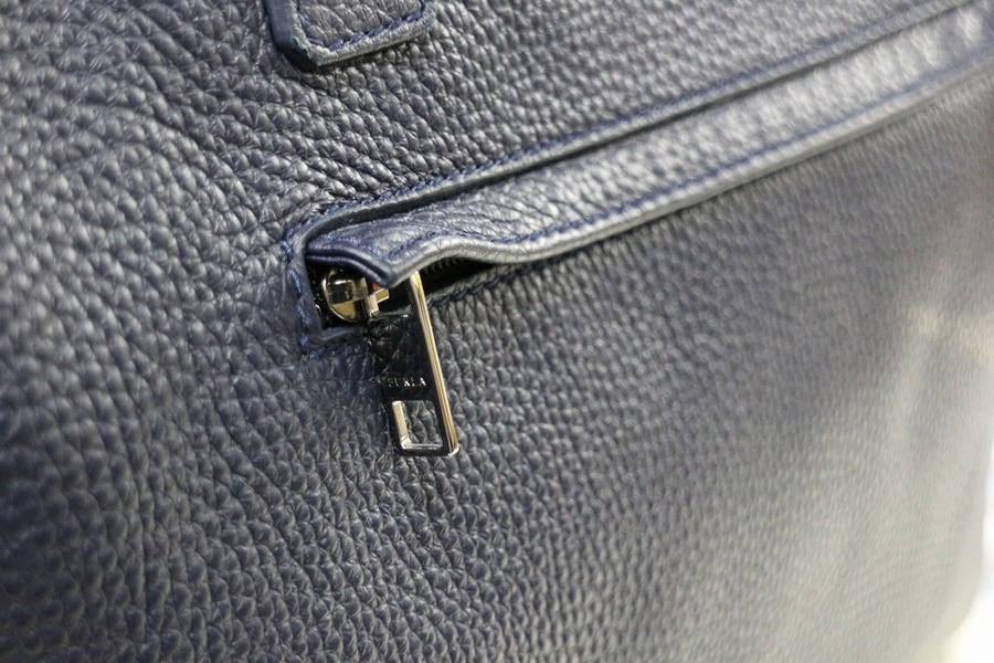 Furla フルラ メンズトートバッグ入荷しました 11 21発行 Furla フルラ メンズトートバッグ入荷しました 11 21発行