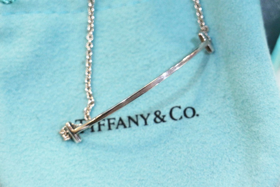 【Tiffany & Co / ティファニー】Tスマイルブレスレット 入荷致しました。[2020.12.09発行]