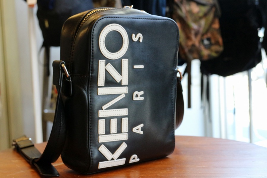 大人気ブランド【KENZO/ケンゾー】からバックを買取入荷致しました