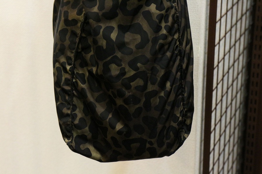 PRADA/プラダ】からレオパード柄の「ナイロントートバッグ」を買取入荷