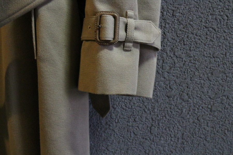 HERILL/ヘリル】から「Cashmere Chino Trench Coat」を買取り HERILL/ヘリル】から「Cashmere Chino Trench Coat」を買取り
