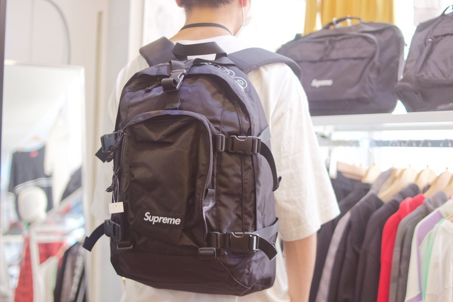 supreme  シュプリーム　19fw backpack リュック