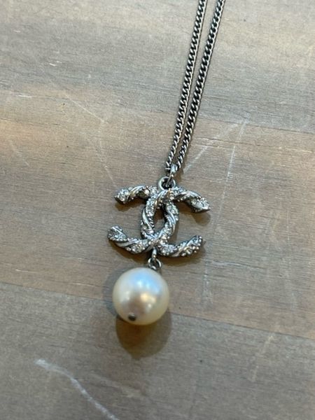 CHANEL スイングパールネックレス シャネルスイングパールネックレス