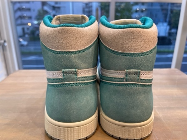 大人気ブランド【NIKE/ナイキ】から【NIKE AIR JORDAN 1 RETRO HIGH OG