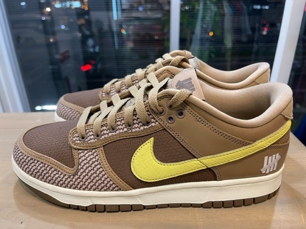 NIKE ダンク Low dunk undefeated コラボ 23.5