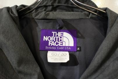 「アウトドアブランドのTHE NORTH FACE 」