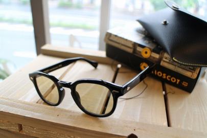 「インポートブランドのMOSCOT 」