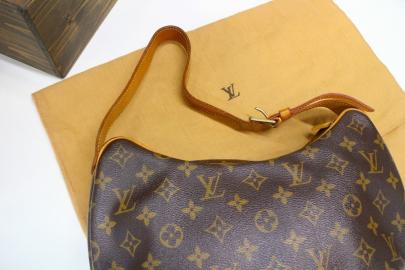 「ラグジュアリーブランドのLOUIS　VUITTON 」