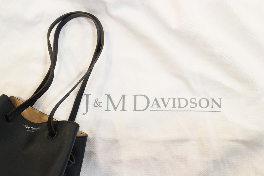 「ラグジュアリーブランドのJ&M Davidson 」